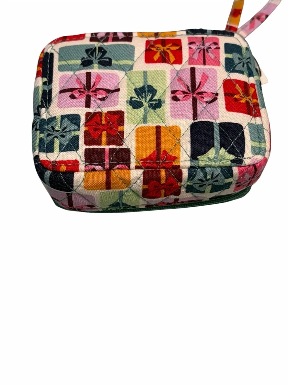 Vera Bradley Gifts Aplenty 7 Day Travel Pill Case